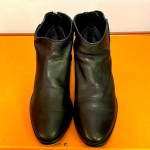 Dolce Vita Women's Black Tucker Boot Black Leather